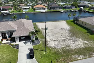 2517 SW 38th St, Cape Coral, FL 33914 - Photo 8