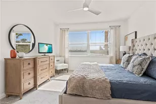 11751 Venetian Lagoon Dr, Fort Myers, FL 33913 - Photo 12