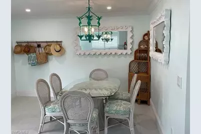 2100 Gulf Shore Blvd N #100, Naples, FL 34102 - Photo 6