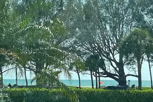 2100 Gulf Shore Blvd N, Naples, FL 34102 - Photo 1