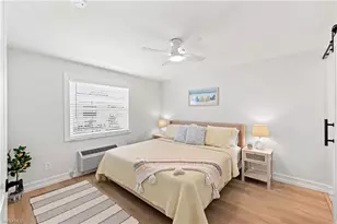 1100 Highlands Dr, Naples, FL 34103 - Photo 10