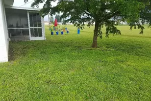 1807 Andalusia Blvd, Cape Coral, FL 33909 - Photo 12