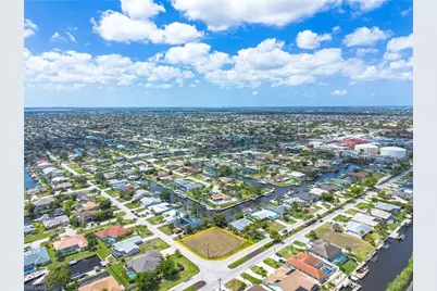 2014 Everest Pkwy, Cape Coral, FL 33904 - Photo 6