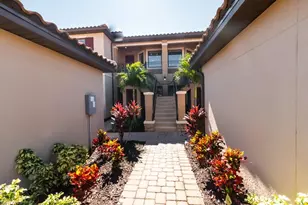 9402 Pocida Ct, Naples, FL 34119 - Photo 22