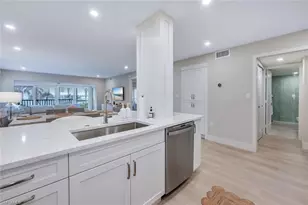 6371 Pelican Bay Blvd, Naples, FL 34108 - Photo 10