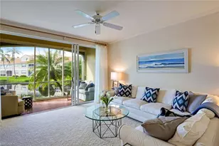 8385 Excalibur Cir, Naples, FL 34108 - Photo 4