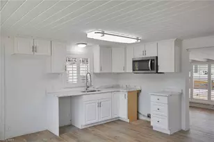 2647 Pine St, Matlacha, FL 33993 - Photo 8