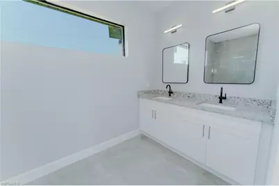 4705 Diane Ave S, Lehigh Acres, FL 33976 - Photo 8