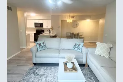 8940 Colonnades Ct E #725, Bonita Springs, FL 34135 - Photo 6