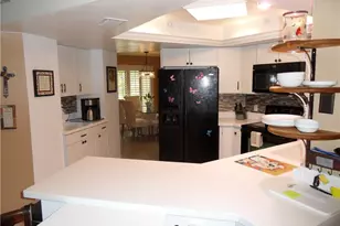 1216 SE 22nd Pl, Cape Coral, FL 33990 - Photo 20