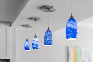 911 Huron Ct, Marco Island, FL 34145 - Photo 8