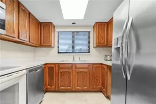 4160 Steamboat Bend E, Fort Myers, FL 33919 - Photo 8