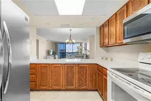 4160 Steamboat Bend E, Fort Myers, FL 33919 - Photo 10