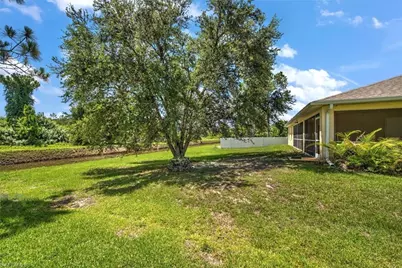 900 Angelo Ave, Lehigh Acres, FL 33971 - Photo 34