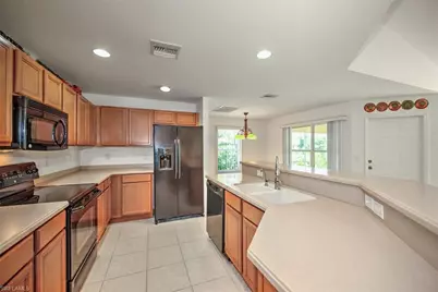 900 Angelo Ave, Lehigh Acres, FL 33971 - Photo 12