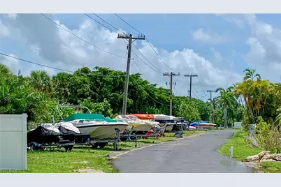 19681 Summerlin #211 Rd, Fort Myers, FL 33908 - Photo 6