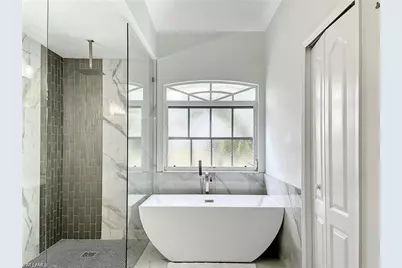 501 SW 28th Ter, Cape Coral, FL 33914 - Photo 16