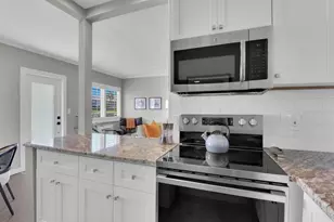 473 12th Ave S, Naples, FL 34102 - Photo 14