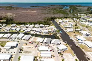 4931 Gulfgate Ln, Saint James City, FL 33956 - Photo 6