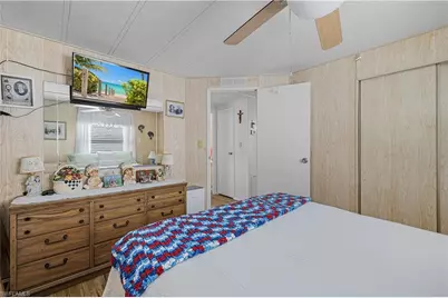 4931 Gulfgate Ln, Saint James City, FL 33956 - Photo 12