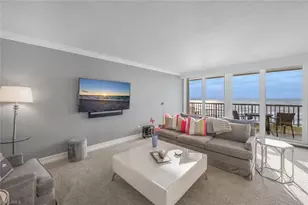 2381 Gulf Shore Blvd N, Naples, FL 34103 - Photo 6