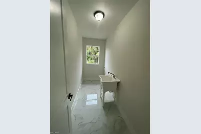 6124 Laurelwood Dr, Fort Myers, FL 33905 - Photo 16