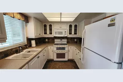 5515 Rattlesnake Hammock Rd #205, Naples, FL 34113 - Photo 4