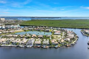 1819 Harbour Cir, Cape Coral, FL 33914 - Photo 6