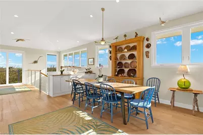 2190 Camino Del Mar Dr, Sanibel, FL 33957 - Photo 10