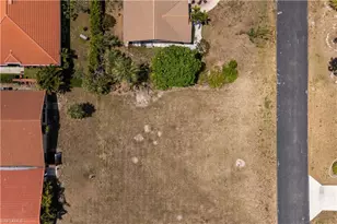 11195 San Sebastian Ln, Bonita Springs, FL 34135 - Photo 8