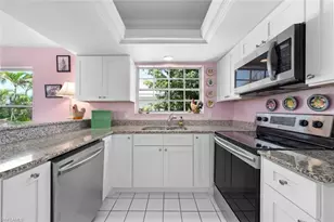 2162 Egret Cir, Sanibel, FL 33957 - Photo 12