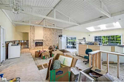 27151 Flossmoor Dr, Bonita Springs, FL 34135 - Photo 10