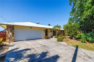 1709 SE 44th St, Cape Coral, FL 33904 - Photo 1