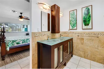 1709 SE 44th St, Cape Coral, FL 33904 - Photo 14