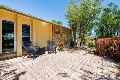 1709 SE 44th St, Cape Coral, FL 33904 - Photo 40