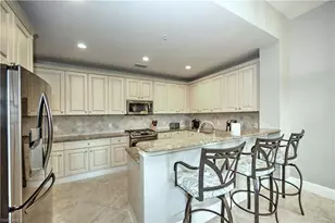 9234 Campanile Cir, Naples, FL 34114 - Photo 4