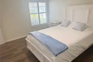 4907 Europa Dr, Naples, FL 34105 - Photo 20