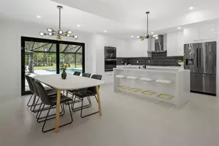 5237 Cherry Wood Dr, Naples, FL 34119 - Photo 16