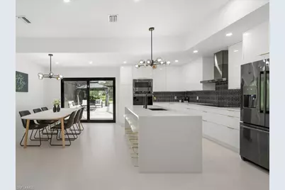 5237 Cherry Wood Dr, Naples, FL 34119 - Photo 12