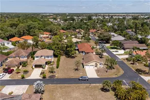 11264 Coimbra Ln, Bonita Springs, FL 34135 - Photo 4