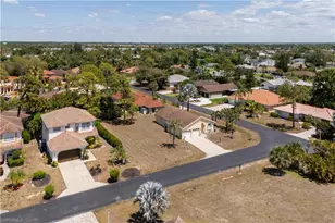 11264 Coimbra Ln, Bonita Springs, FL 34135 - Photo 6