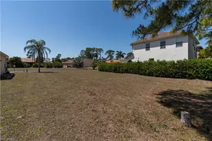 11264 Coimbra Ln, Bonita Springs, FL 34135 - Photo 18