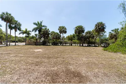 26985 Croise Dr, Bonita Springs, FL 34135 - Photo 14
