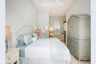 6445 Costa Cir, Naples, FL 34113 - Photo 12