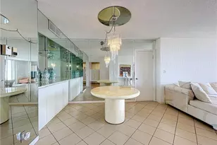 20225 NE 34th Ct, Miami, FL 33180 - Photo 16