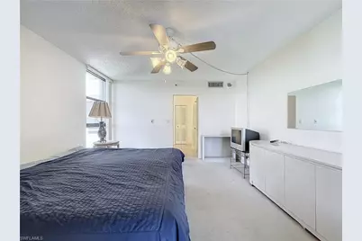 20225 NE 34th Ct, Miami, FL 33180 - Photo 38