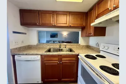 3370 Yukon Cir #3, Fort Myers, FL 33907 - Photo 12