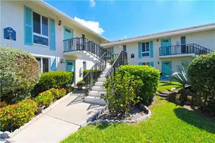 239 Palm Dr, Naples, FL 34112 - Photo 2