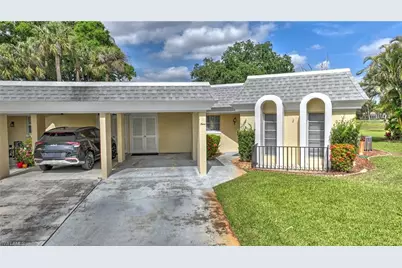 9 Park Lane Cir, Lehigh Acres, FL 33936 - Photo 2