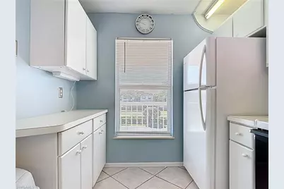 1025 Mainsail Dr #215, Naples, FL 34114 - Photo 10